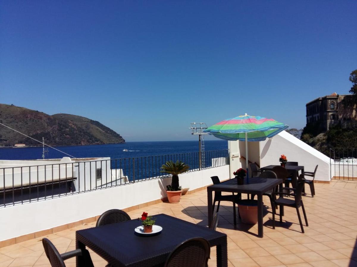 Lipari Centro Storico Flat 7 Min From Port Apartment Bagian luar foto