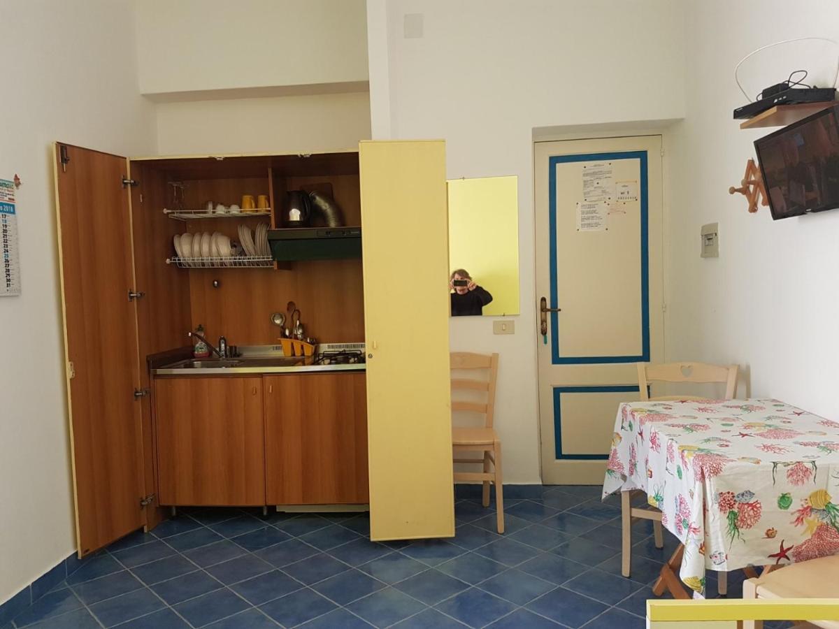 Lipari Centro Storico Flat 7 Min From Port Apartment Bagian luar foto