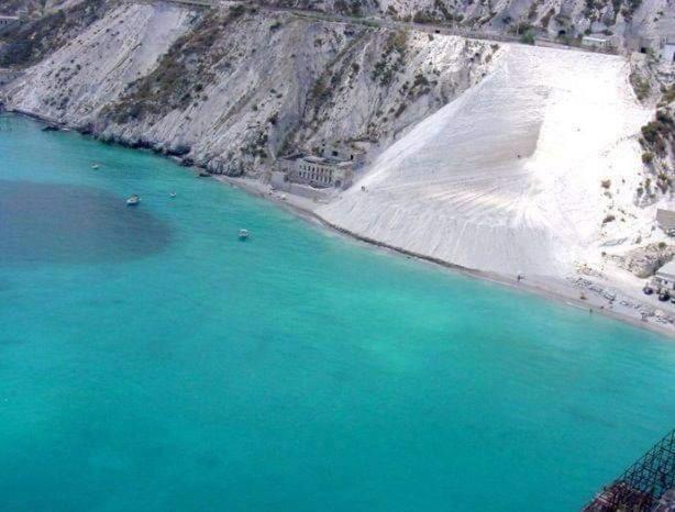 Lipari Centro Storico Flat 7 Min From Port Apartment Bagian luar foto