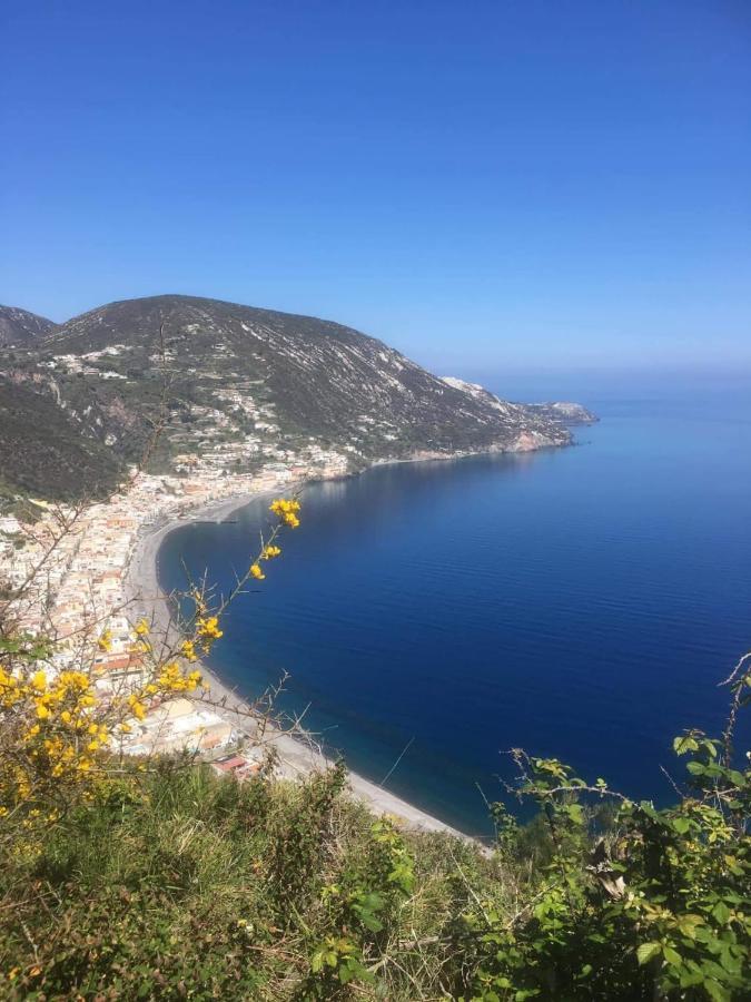 Lipari Centro Storico Flat 7 Min From Port Apartment Bagian luar foto